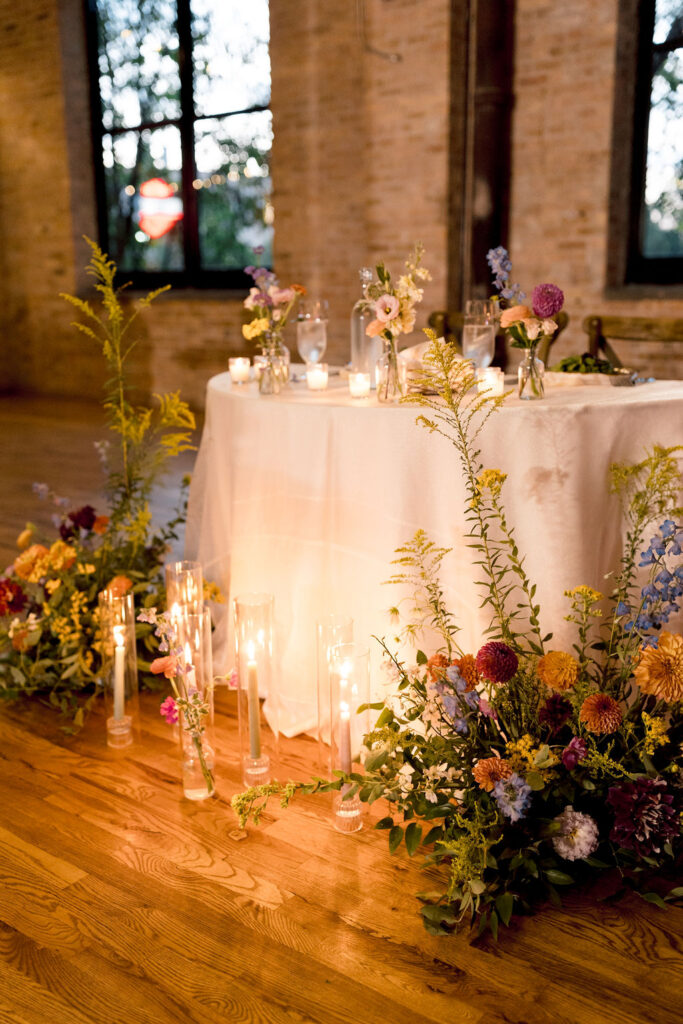 sweetheart table