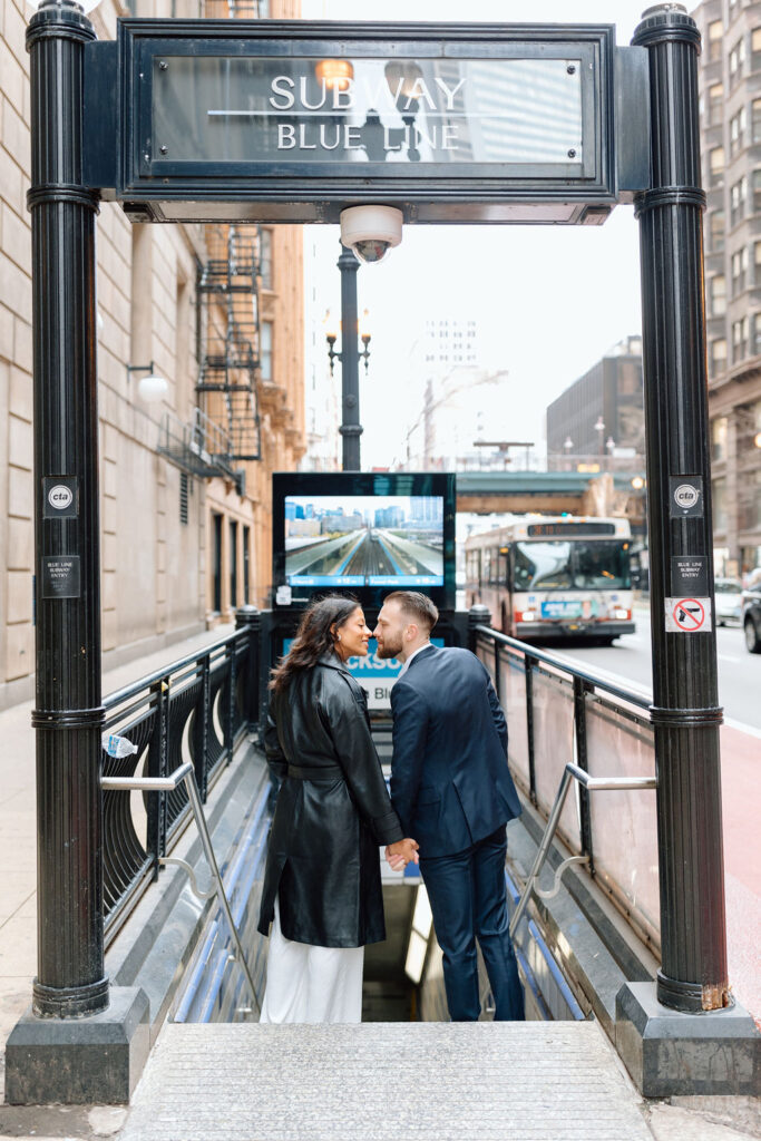 chicago blue line engagement session